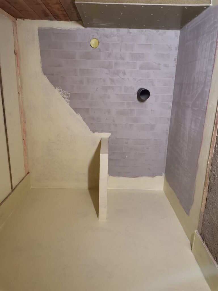 Märkätilan pohjatyöt