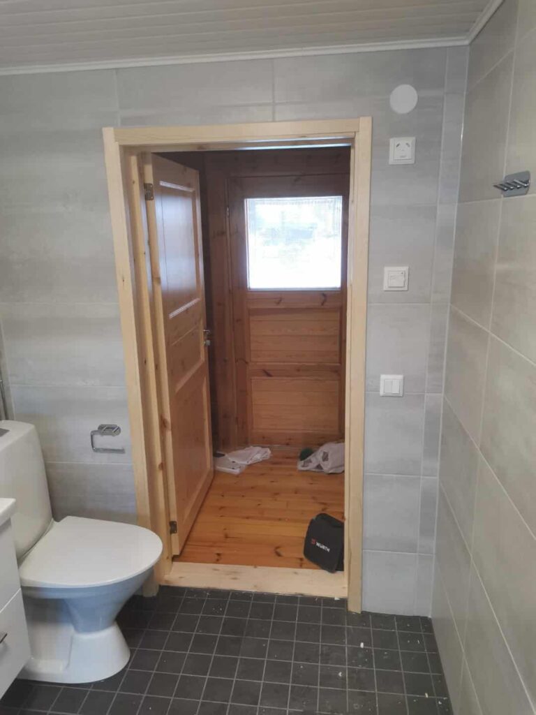Wc ja saunan ovi